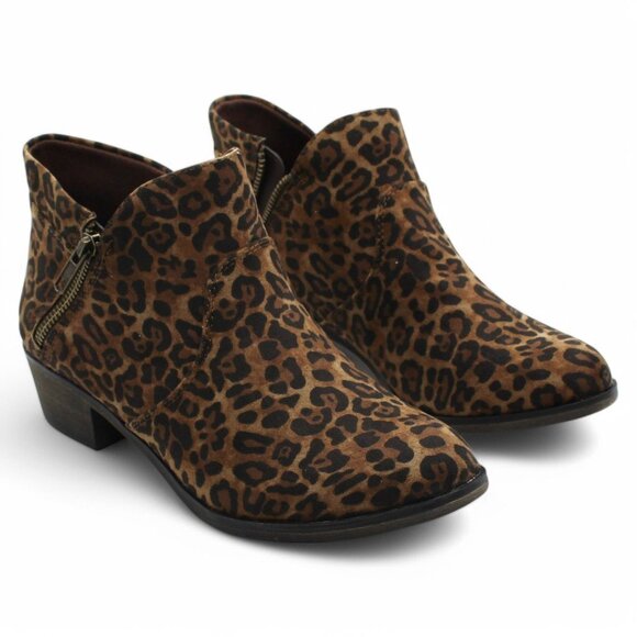 Abby Womens Faux Suede Ankle Booties - Picture 1 of 7